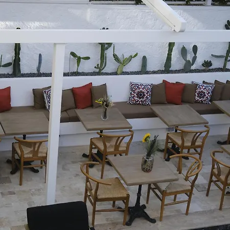 Piraye Alacati Hotel